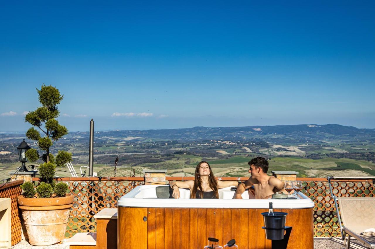 Agri Apartment La Terrazza La Ripadoro Chianni Zewnętrze zdjęcie